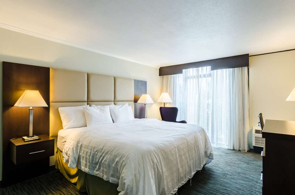 clarion hotel and aqua lagoon waterpark