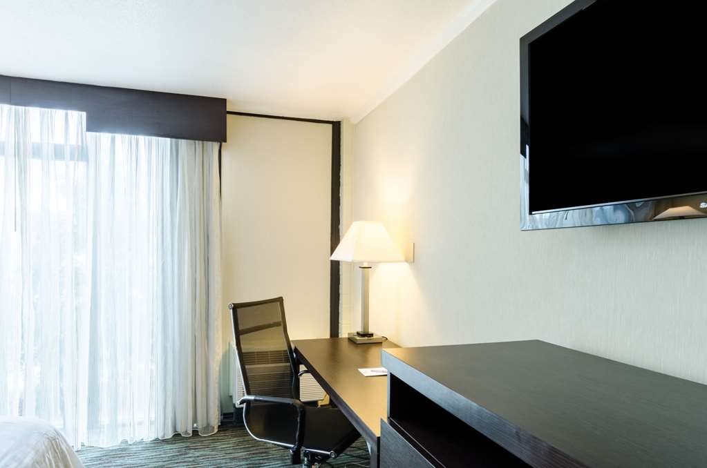 clarion hotel and aqua lagoon waterpark