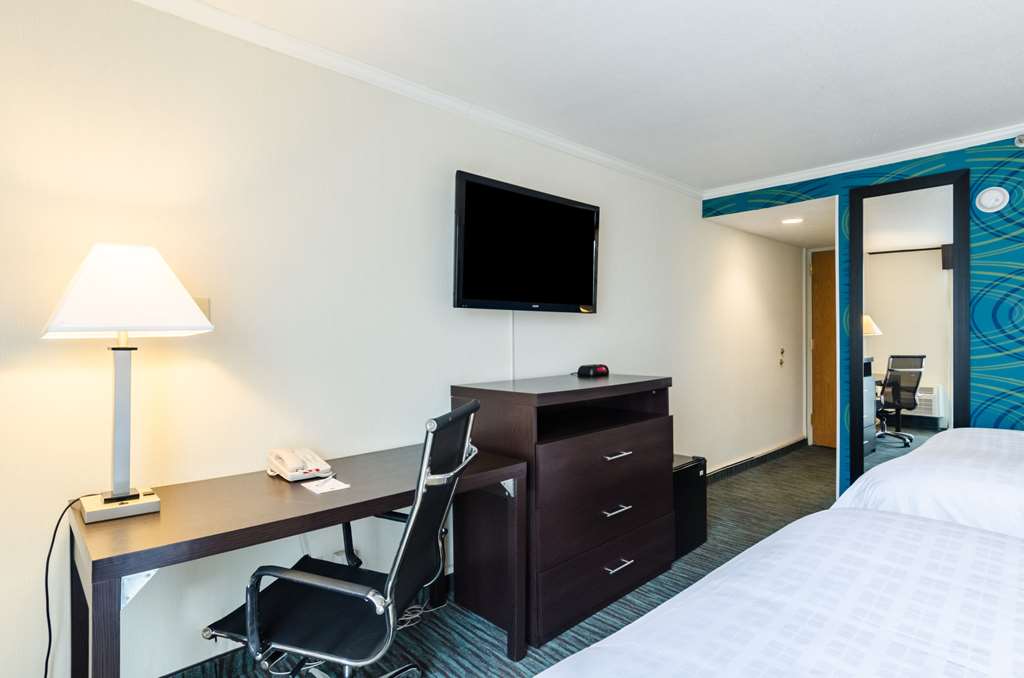 clarion hotel and aqua lagoon waterpark