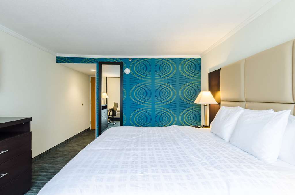 clarion hotel and aqua lagoon waterpark