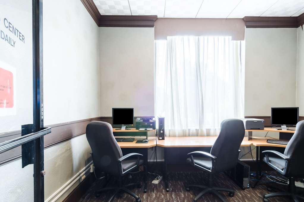 clarion hotel and aqua lagoon waterpark