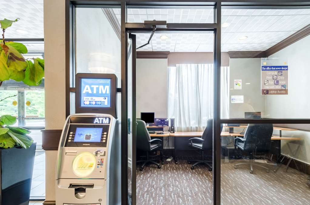 clarion hotel and aqua lagoon waterpark