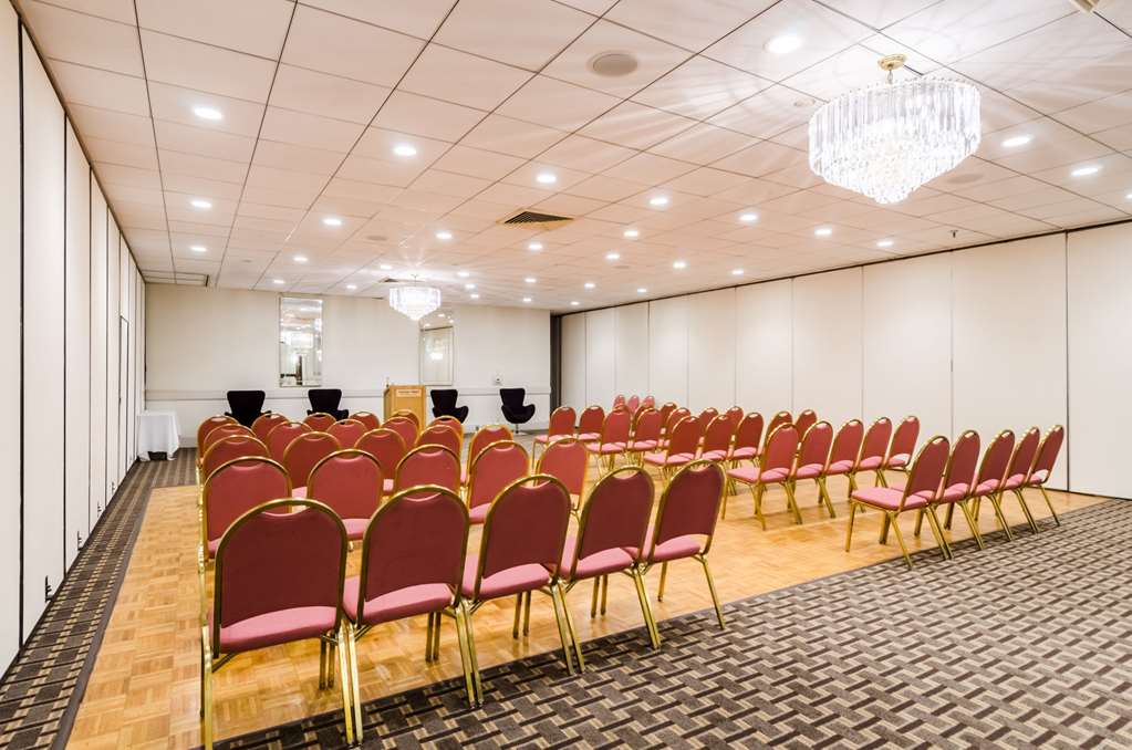 clarion hotel and aqua lagoon waterpark