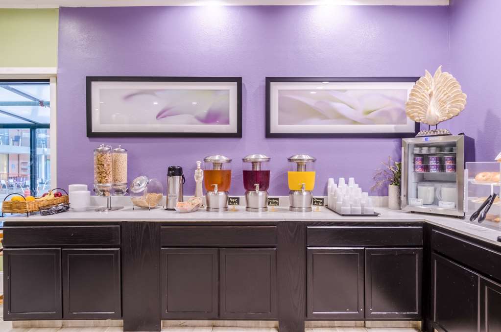 clarion hotel and aqua lagoon waterpark