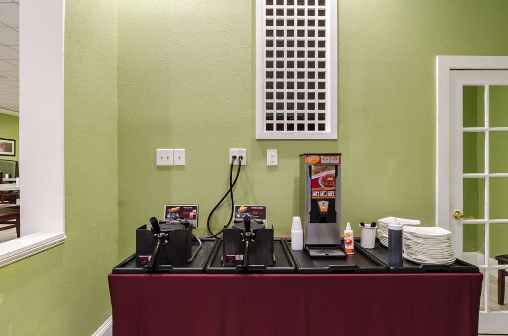 clarion hotel and aqua lagoon waterpark