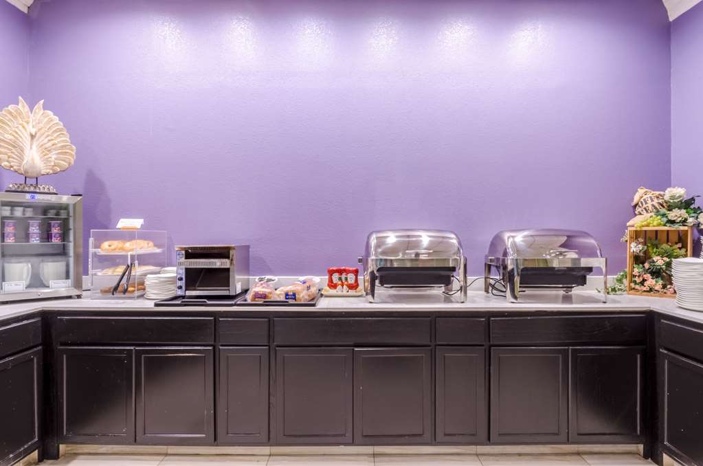 clarion hotel and aqua lagoon waterpark