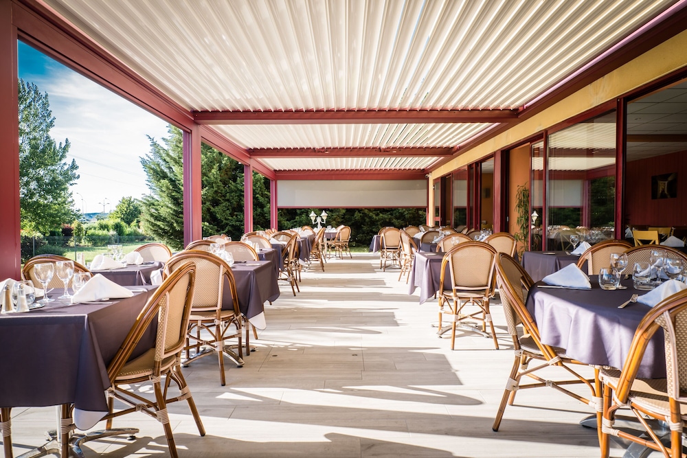 ambotel la tourmaline