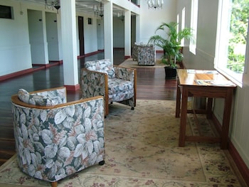 southern cross hotel fiji