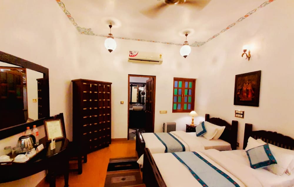 hotel pleasant haveli only adult