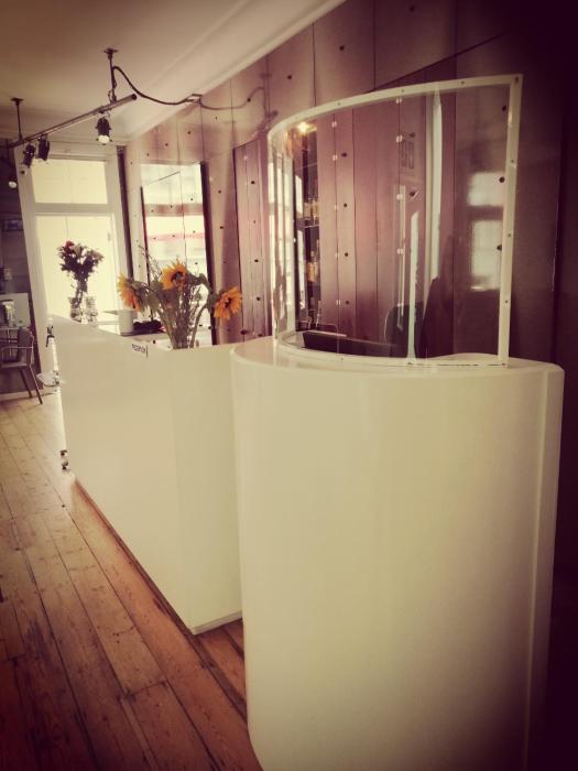 daddy long legs art hotel