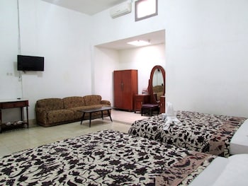 riche heritage hotel