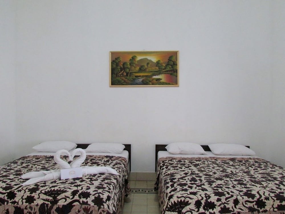 riche heritage hotel