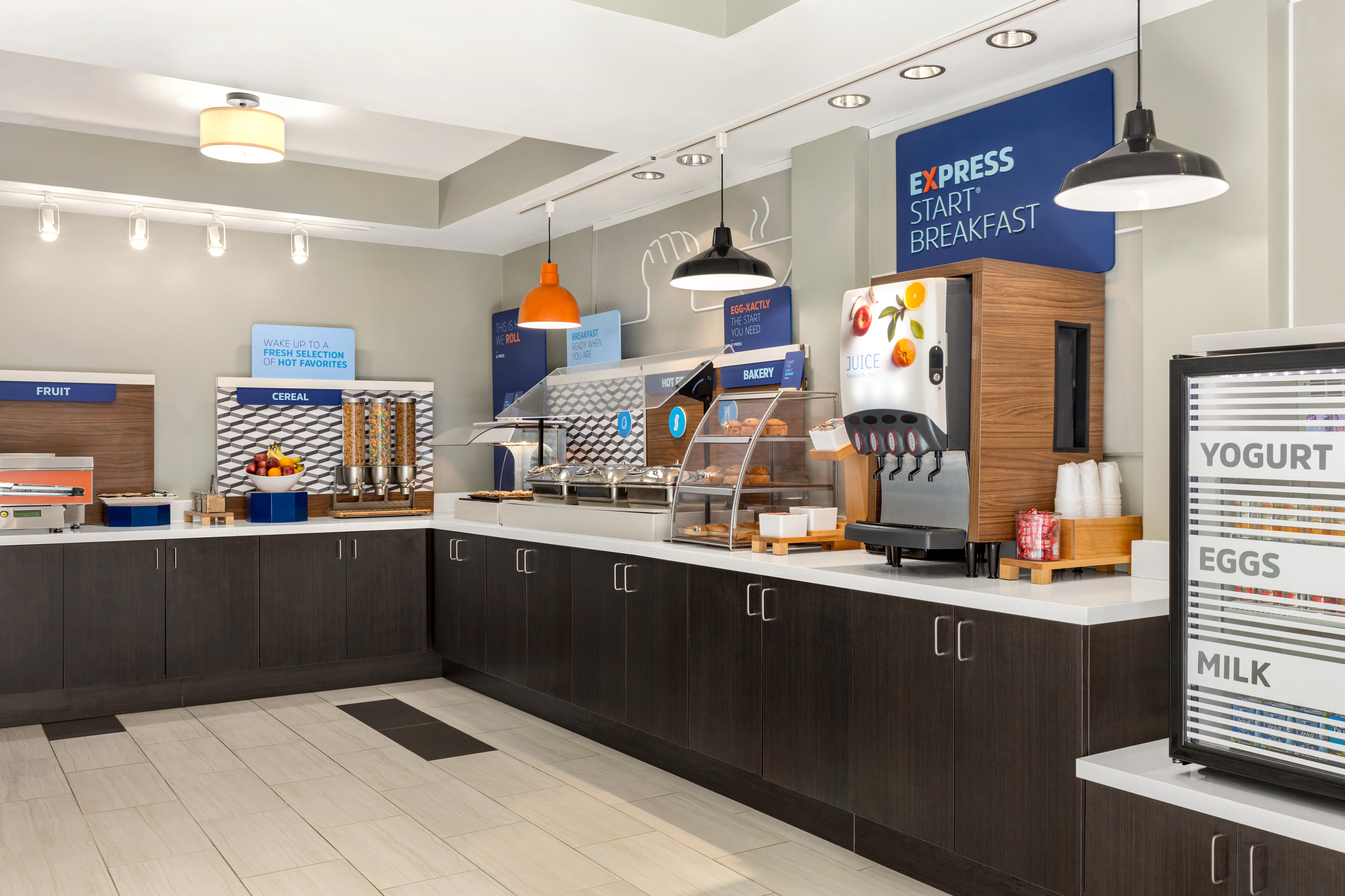 holiday inn express and suites philadelphia mt laurel