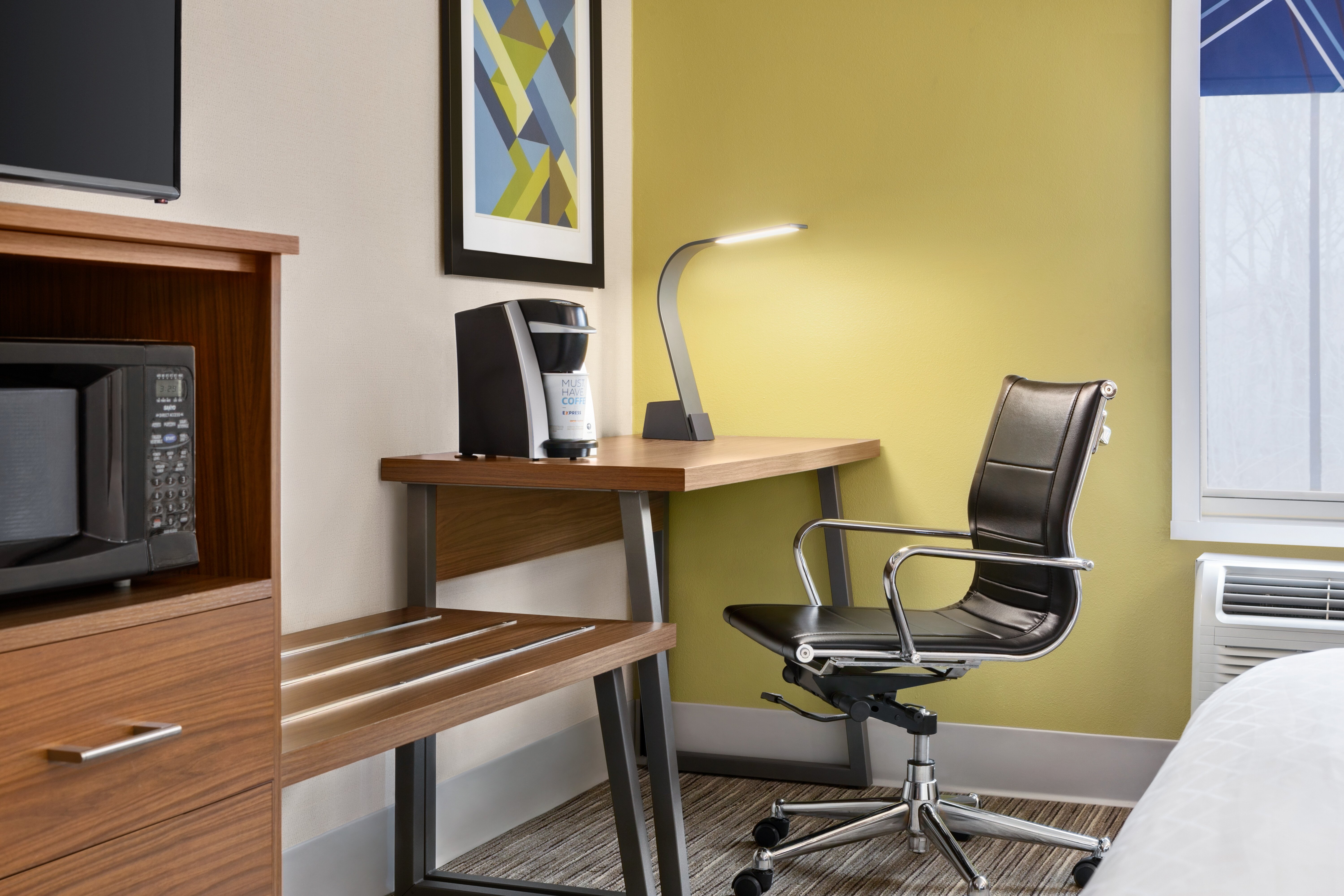 holiday inn express and suites philadelphia mt laurel