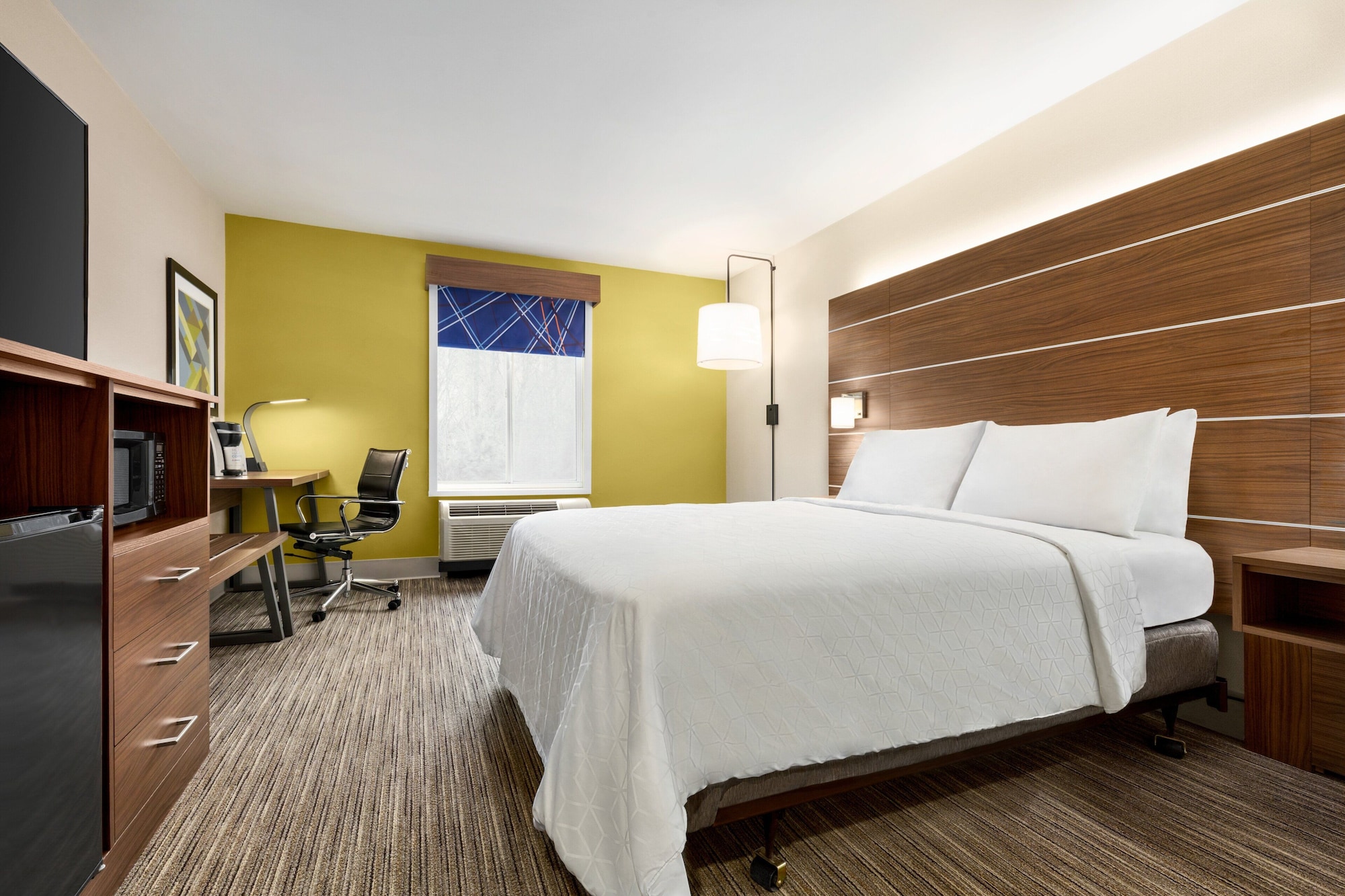 holiday inn express and suites philadelphia mt laurel