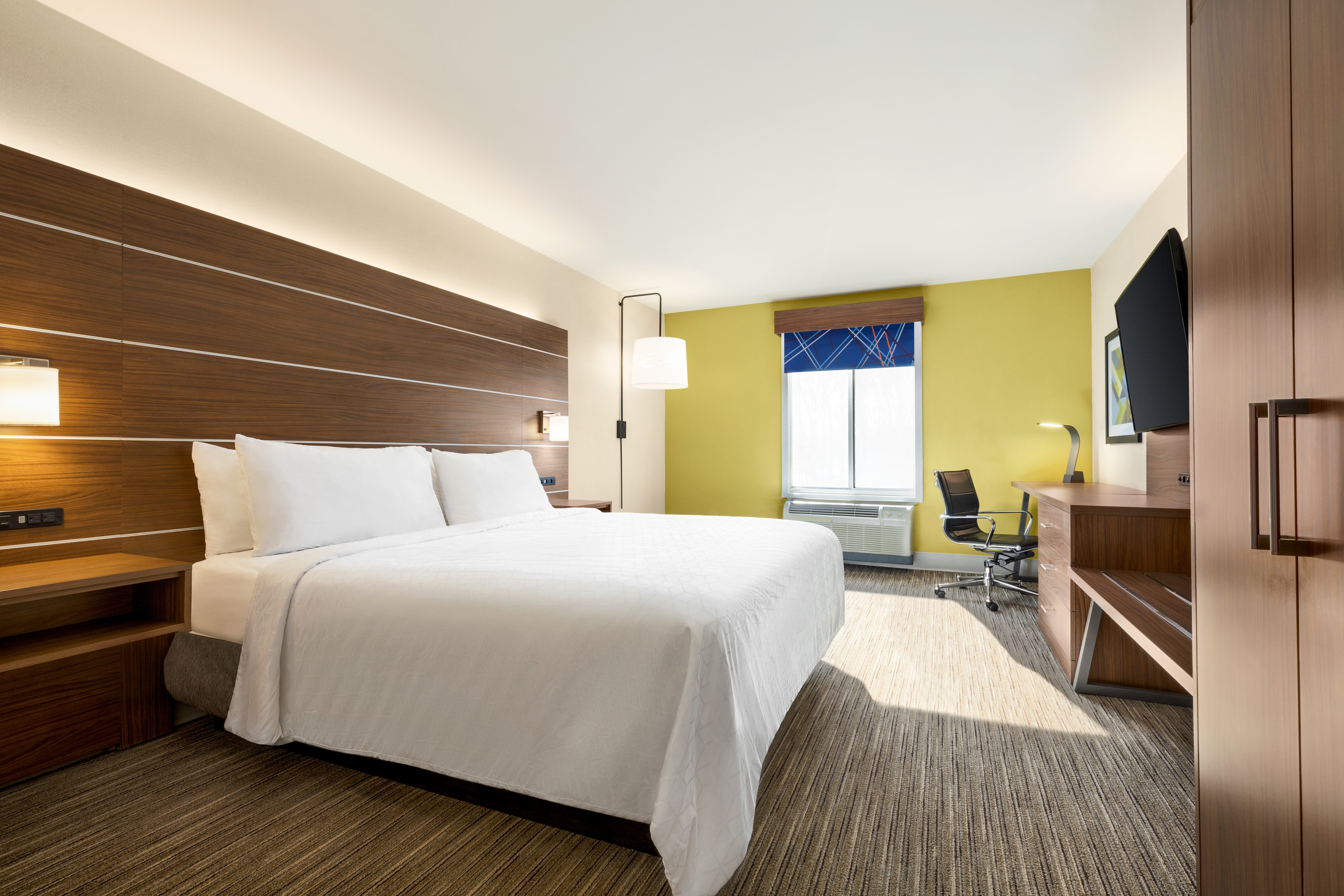holiday inn express and suites philadelphia mt laurel