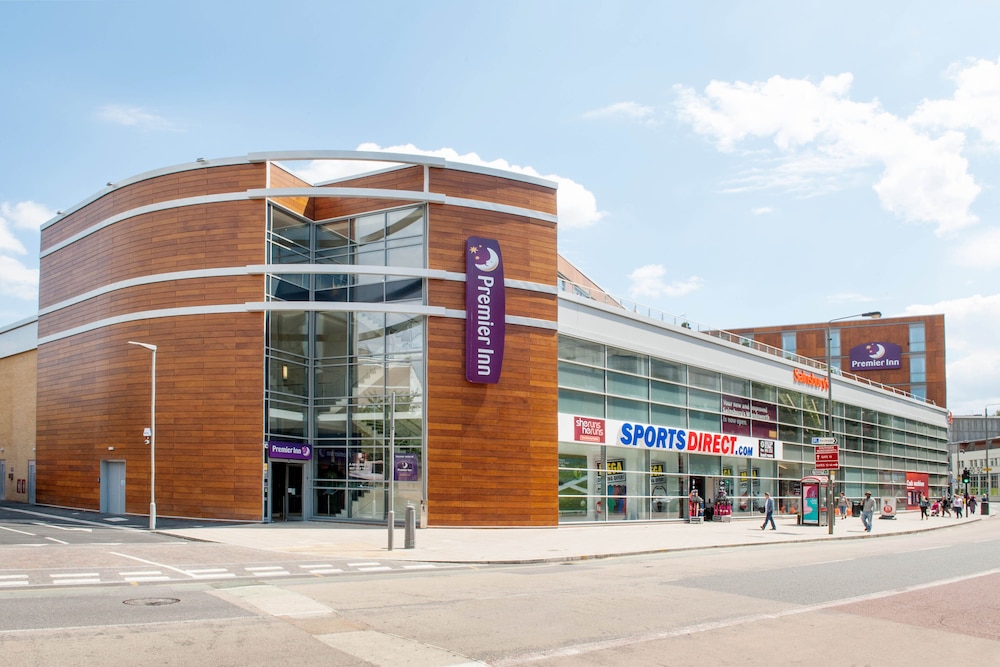 premier inn london wandsworth