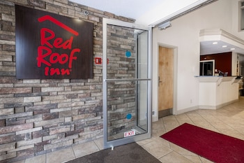Red Roof Inn Clifton Park,Clifton Park>>Albany,2 star