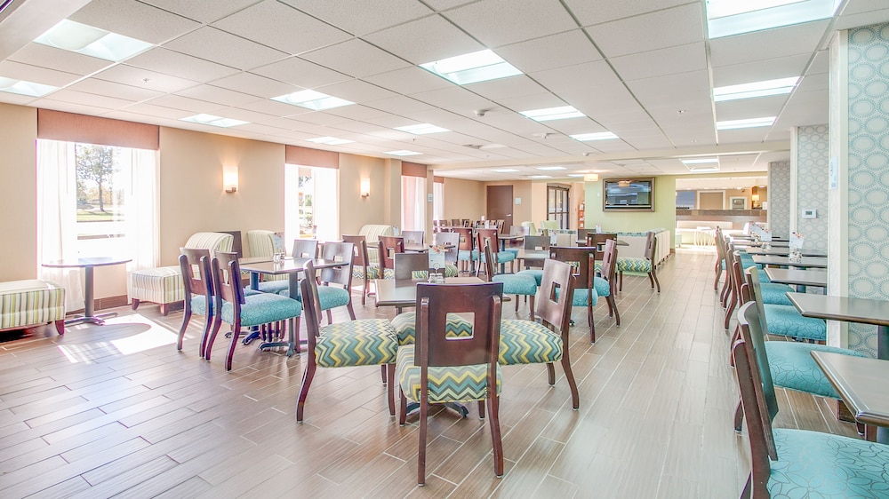 holiday inn express richmond midlothian turnpike by ihg