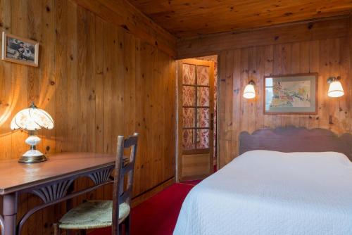 hotel esmeralda