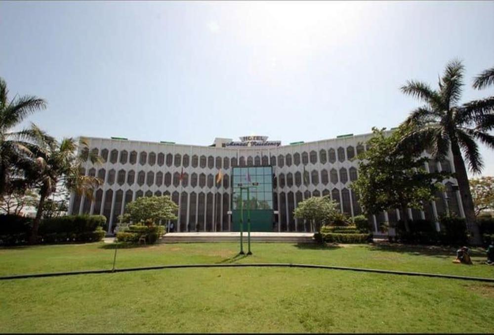 hotel menaal residency