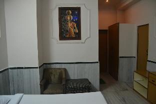 hotel menaal residency