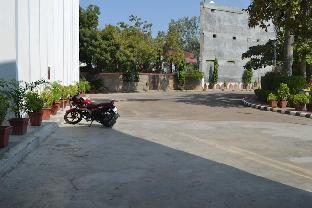 hotel menaal residency