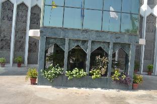 hotel menaal residency