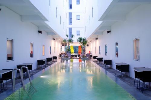 amaris hotel sunset road