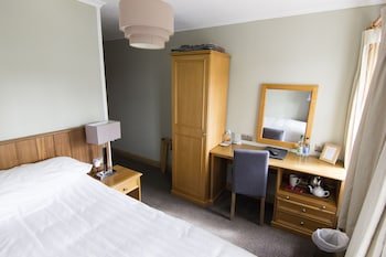 st davids cross hotel