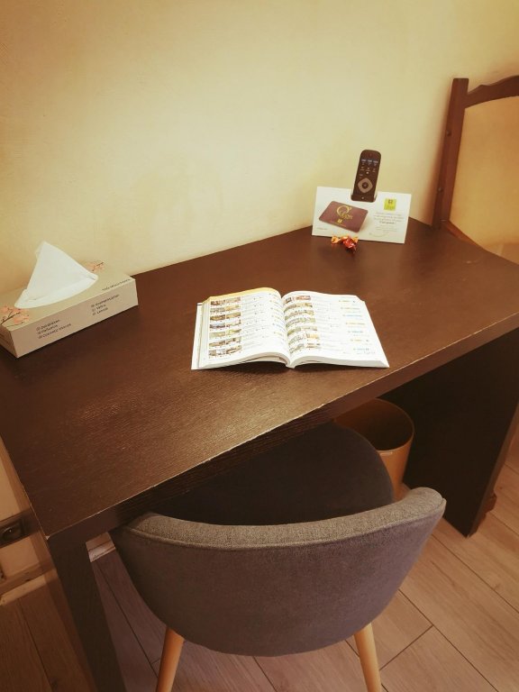 Logis Hotel-Restaurant Saint Romain,Arnas>>Anse,3 star