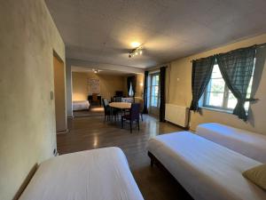 logis hotel restaurant saint romain