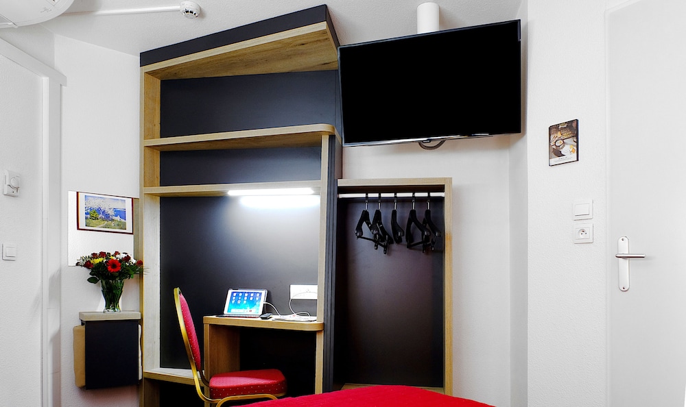 in hotel nancy frouard