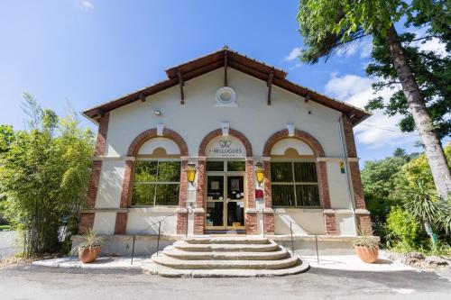 hotel les bellugues
