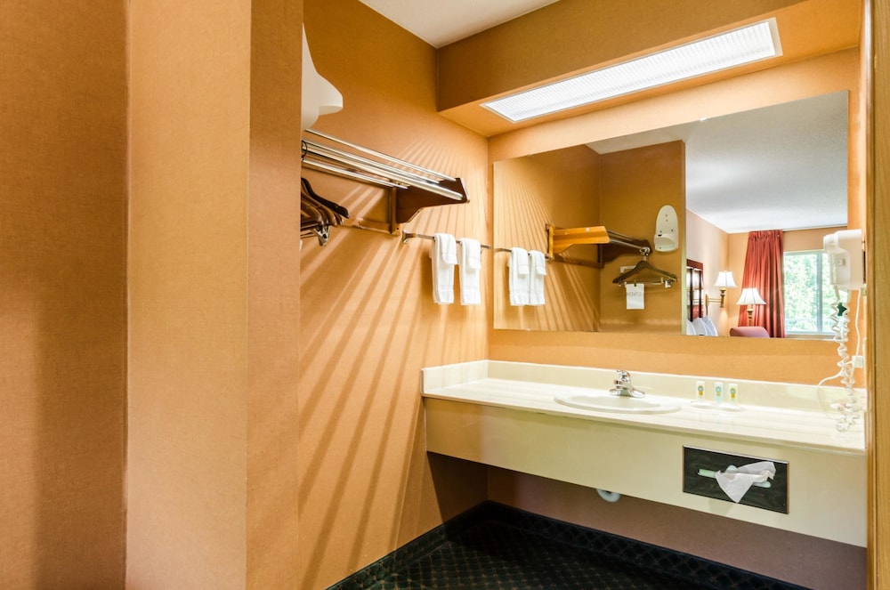 quality inn eureka springs south