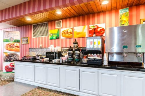 quality inn eureka springs south