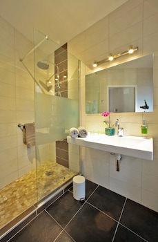 hotel le quatorze