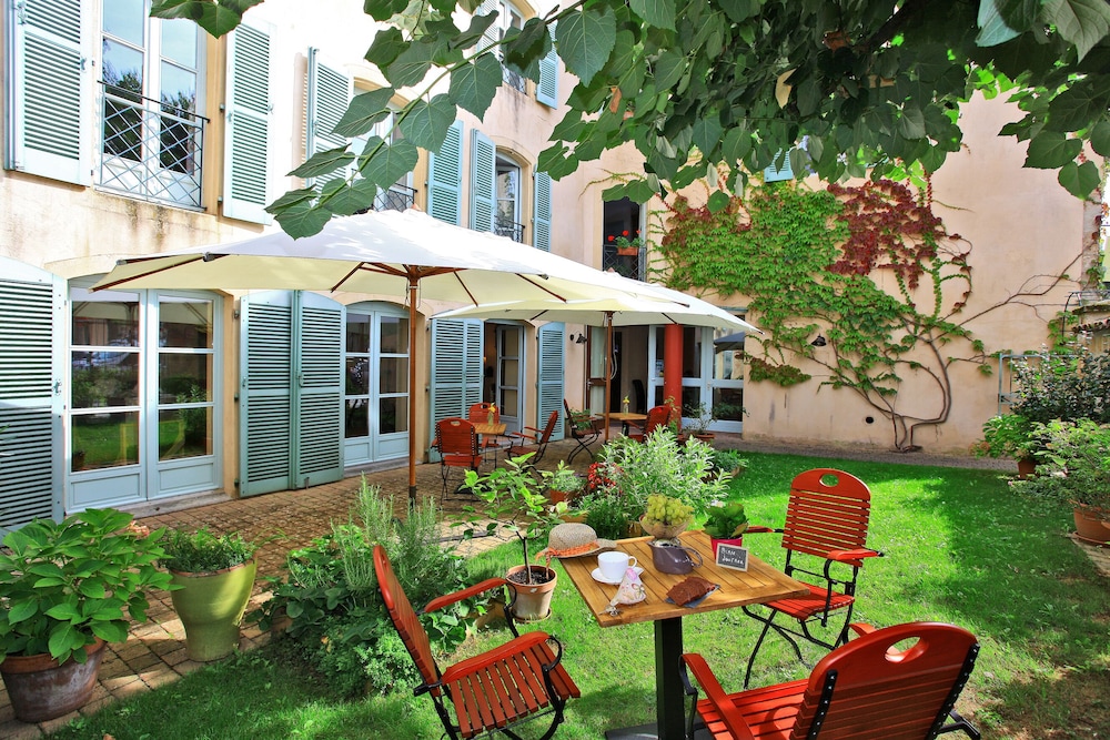 hotel le quatorze