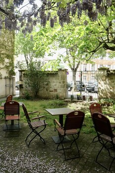 hotel le quatorze
