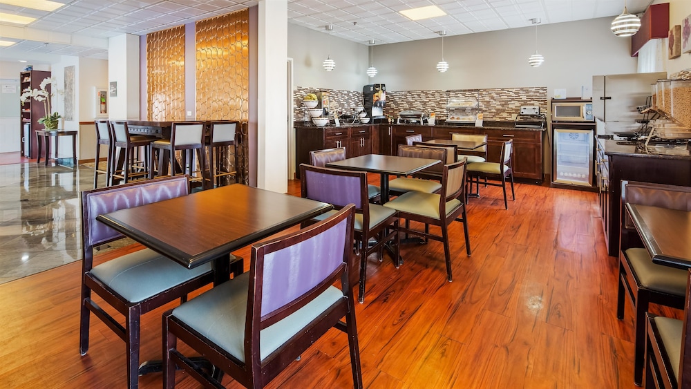 Best Western Plus O'hare International South Hotel,In The City Center,3 star
