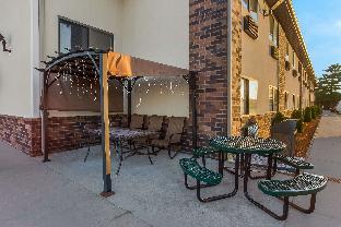 quality inn galesburg near us highway 34 and i 74