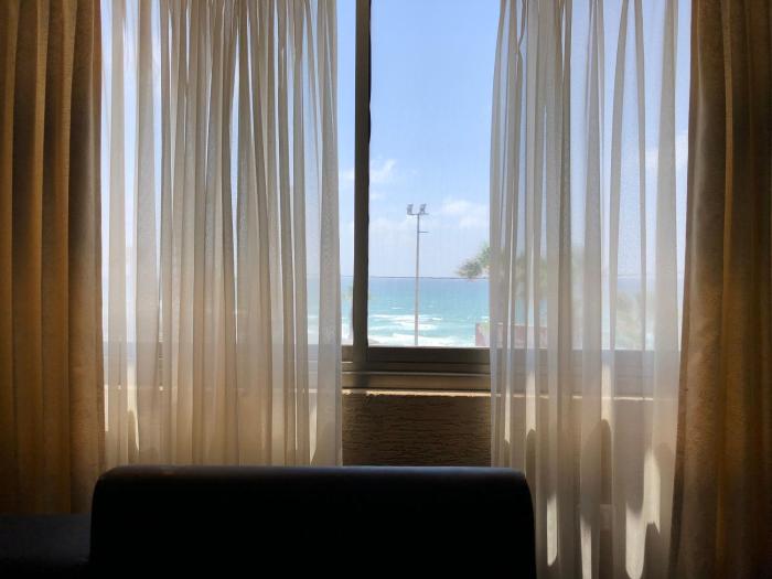 bat yam