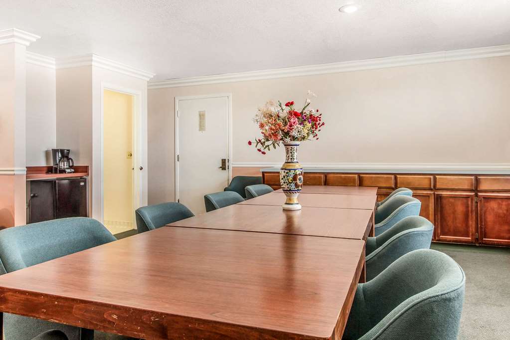 econo lodge castro valley i 580