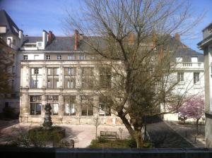 tours