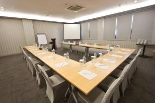 hotel 88 grogol by wh