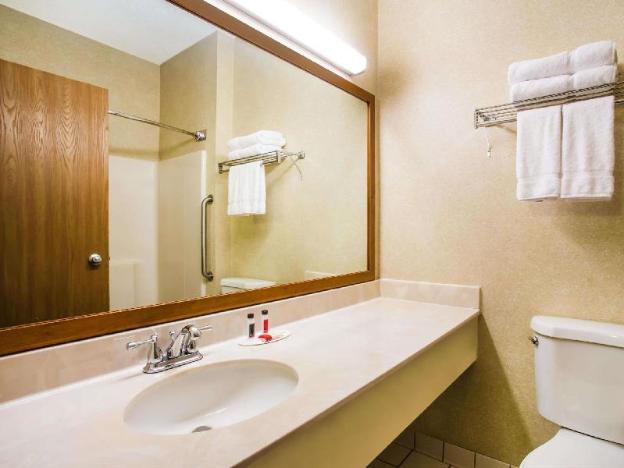 baymont inn and suites helena