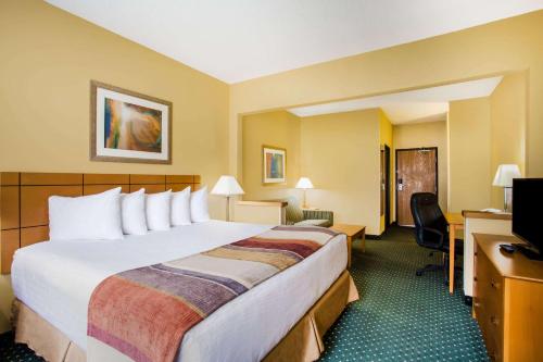 baymont inn and suites helena