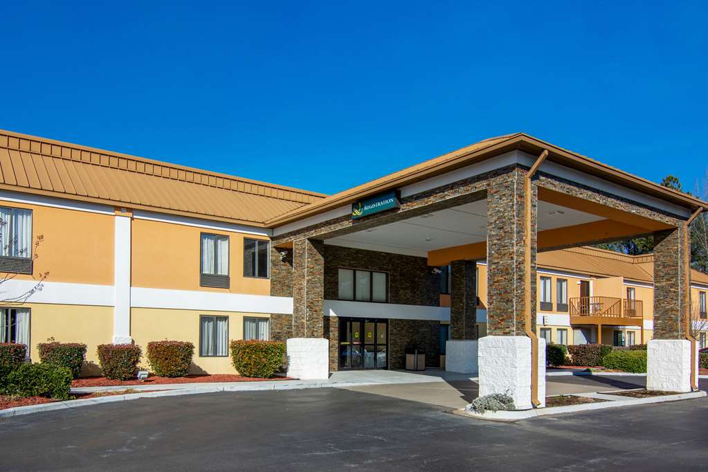 quality inn and suites