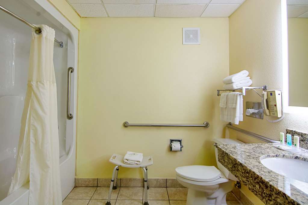quality inn and suites