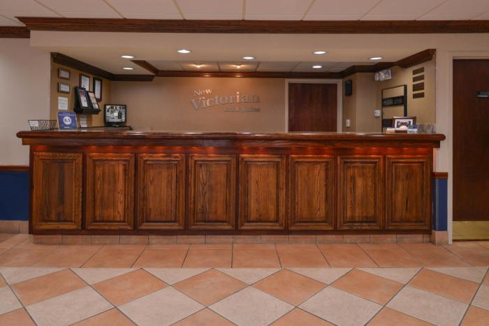 new victorian inn and suites